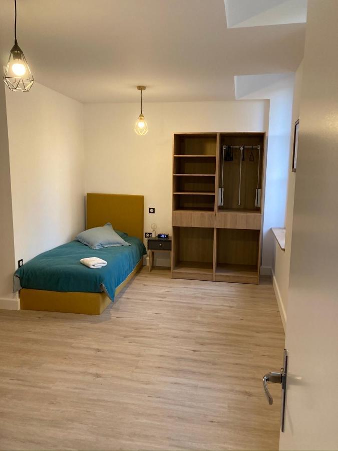 Suite Charles - Vue Musee Rimbaud Charleville-Mezieres Luaran gambar